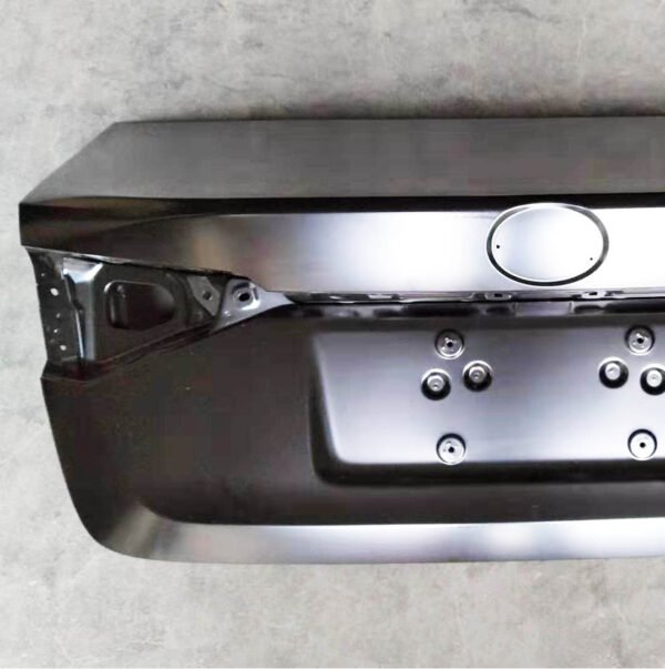 Toyota Corolla 2019 Trunk Lid Exterior Front View